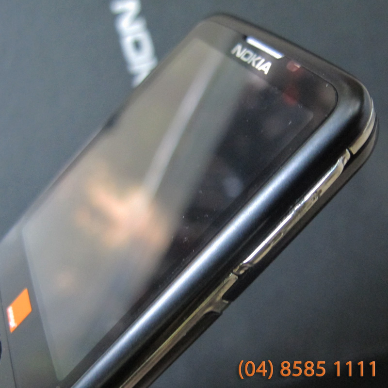 Nokia 6700 Classic Black 4